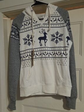 Womens White & Gray Reindeer Print Hoodie Sweater